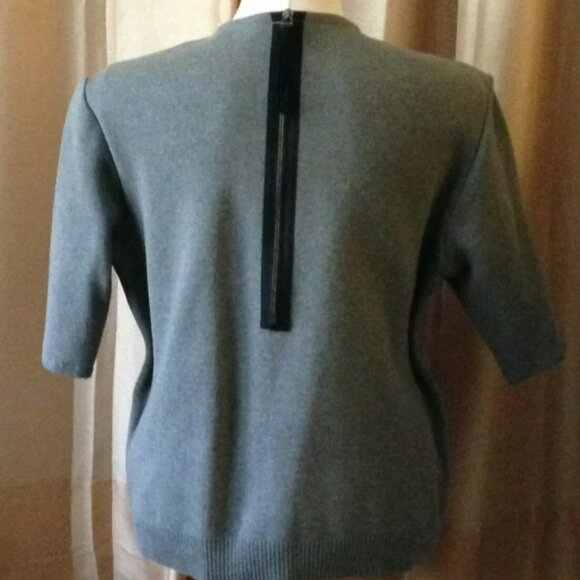 NWOT – Patent Crewneck Tee by Marni for H&M - Picture 4 of 8